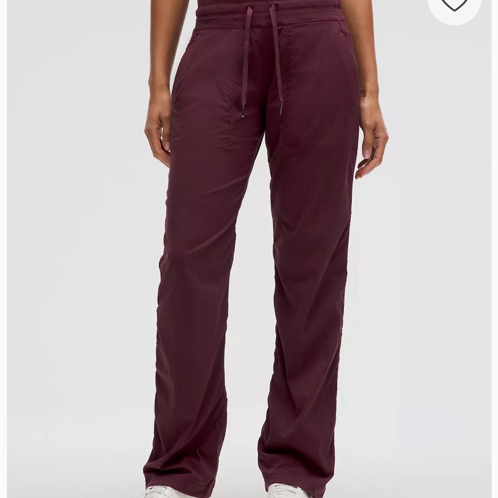Dance studio jogger pants mid rise size 8 in garnet